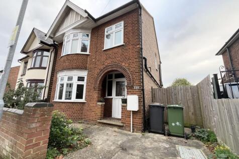 Westbrook Park Road, PETERBOROUGH PE2 3 bed detached house for sale