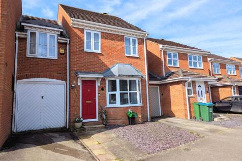 Lark Vale, Aylesbury HP19 3 bed house for sale