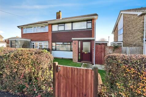 Dunstable Walk, Fareham, Hampshire 3 bed semi