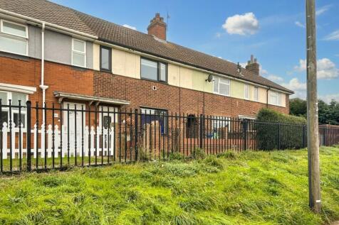 3 bedroom terraced house for sale