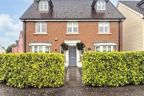 5 bedroom detached house for sale