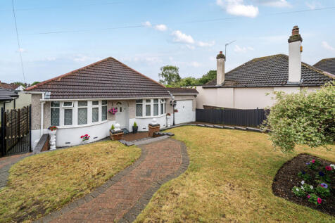 Barnehurst Avenue, Bexleyheath, Kent 3 bed bungalow for sale