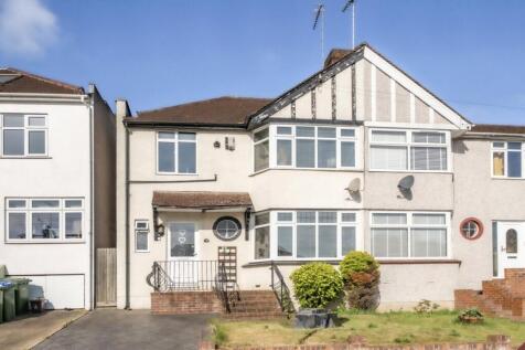 Castleton Avenue, Bexleyheath, Kent 3 bed semi