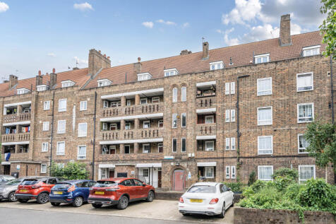 Peckham Road, London 2 bed apartment for sale