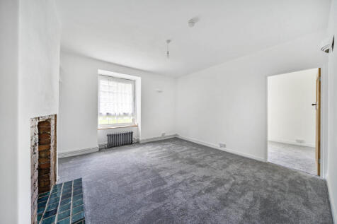 Peckham Road, London 2 bed apartment for sale