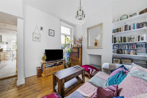 Lordship Lane, London 1 bed apartment for sale