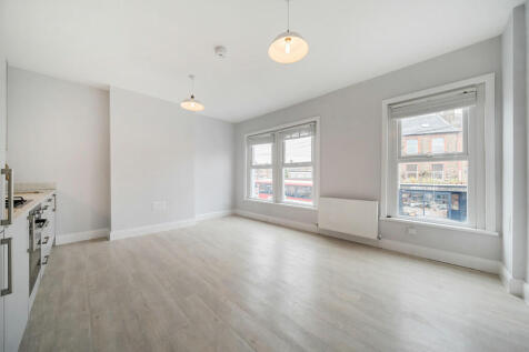 Brockley Rise, Honor Oak 2 bed apartment for sale
