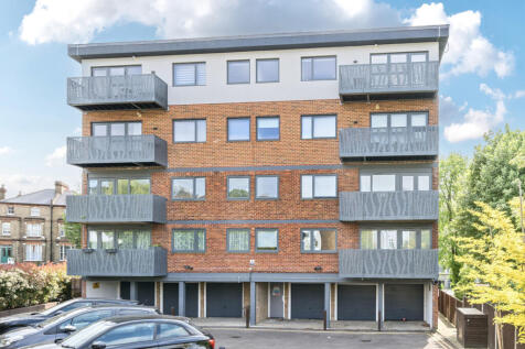 Devonshire Road, London 2 bed apartment for sale