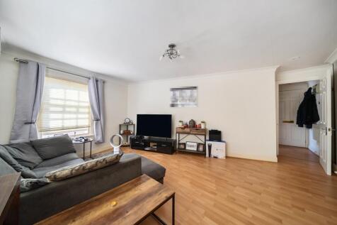 Crow Lane, Rochester 1 bed apartment for sale