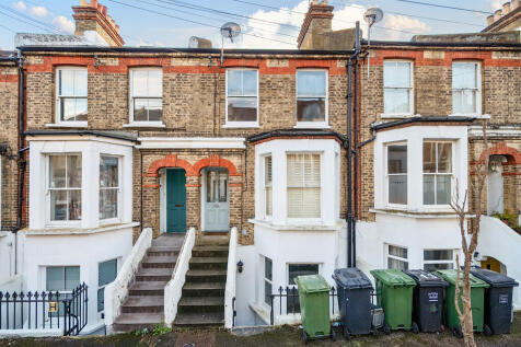 Fransfield Grove, London 1 bed apartment for sale