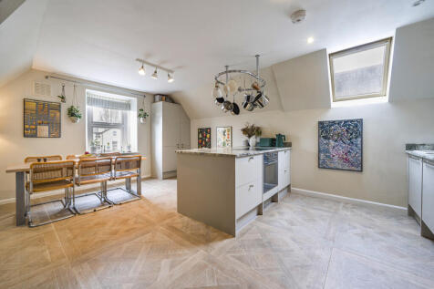 Lawrie Park Road, London 2 bed apartment for sale