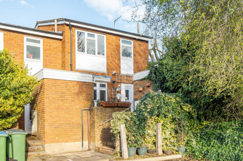 Webb Road, London 3 bed end of terrace house for sale