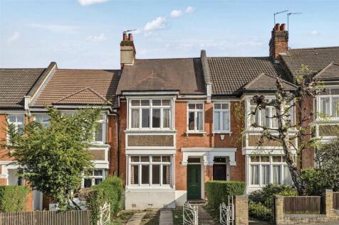 4 bedroom terraced house for sale
