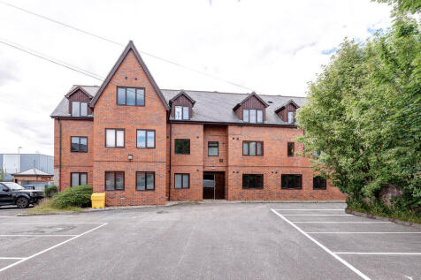 Studio flat for sale