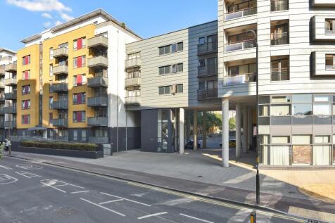 Norman Road, Greenwich 3 bed apartment for sale