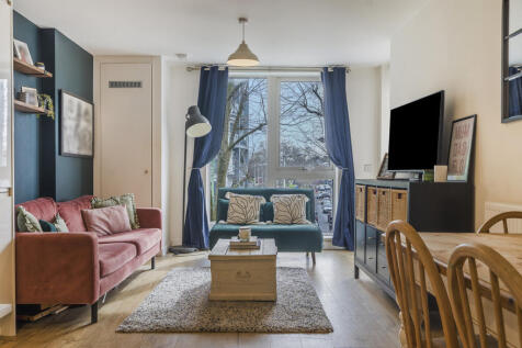 Rye Lane, London 2 bed apartment for sale