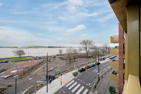 Erith High Street, Erith 2 bed apartment for sale