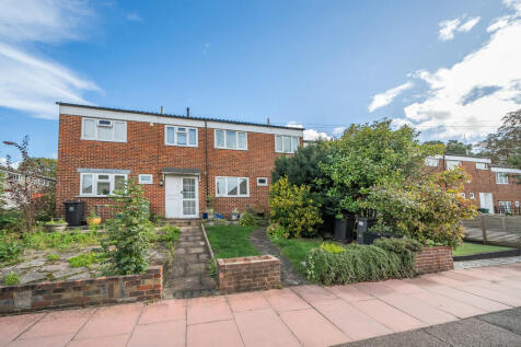 Village Way, Beckenham 3 bed terraced house for sale