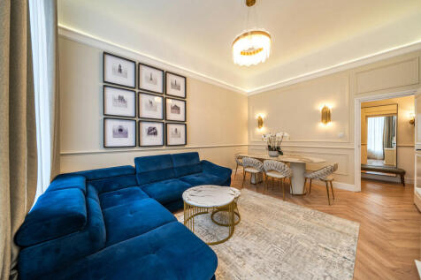 Royal Herbert Pavilions, Gilbert... 2 bed apartment for sale