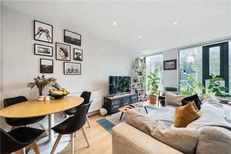 Brookhill Road, London 1 bed apartment for sale