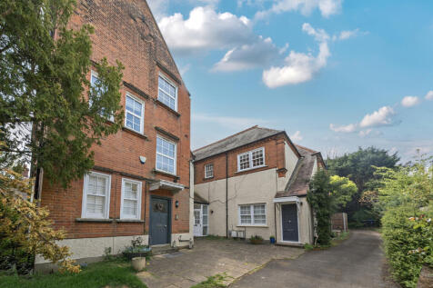 Manor Park, Chislehurst 2 bed apartment for sale