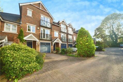 Langham Park Place, Bromley, Kent 4 bed house for sale