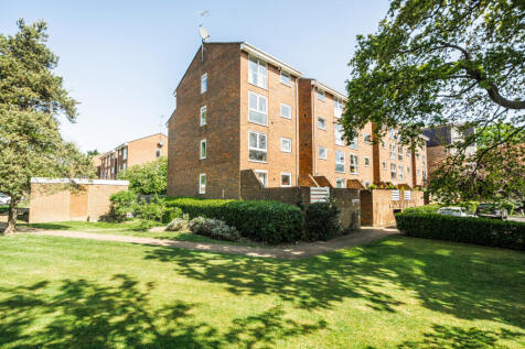 Westmoreland Road, Bromley 2 bed apartment for sale