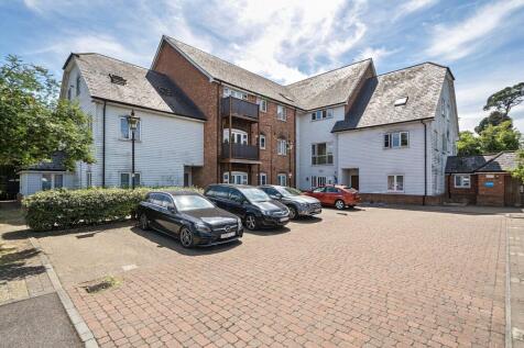Brosse Way, Bromley 1 bed apartment for sale