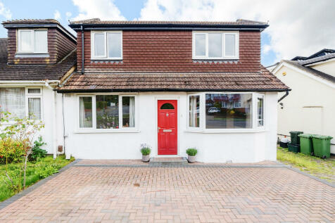 4 bedroom semi-detached house for sale