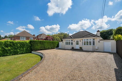 Hever Avenue, West Kingsdown, Sevenoaks 3 bed house for sale