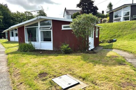 2 bedroom chalet for sale