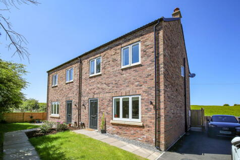 4 bedroom semi-detached house for sale