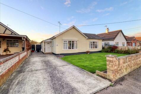 Kirby Cross CO13 2 bed bungalow for sale