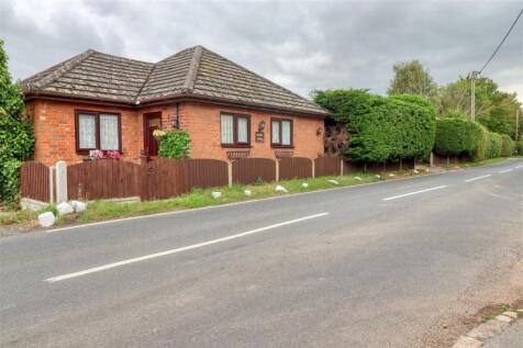 Tendring CO16 2 bed bungalow for sale