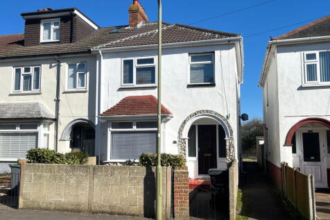 Whitworth Close, Gosport, PO12 3PF 3 bed end of terrace house for sale