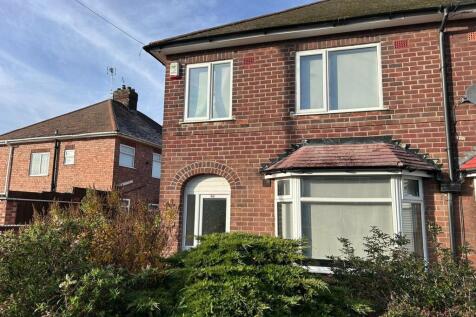 Leyton Crescent, Beeston, Nottingham... 3 bed semi