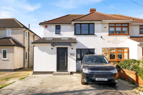 South End Road, Hornchurch RM12 3 bed semi