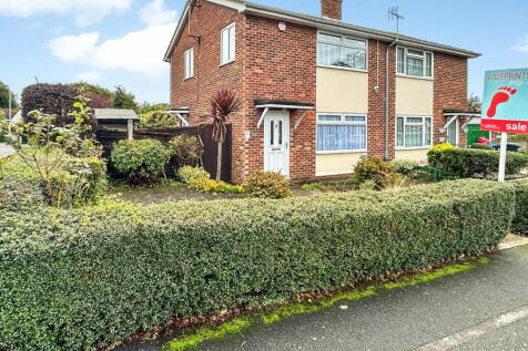 Rosemary Avenue, Broadstairs CT10 3 bed semi