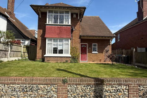London Road, Ramsgate CT11 3 bed detached house for sale