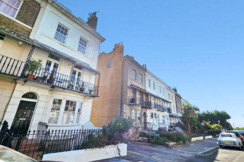 Royal Road, Ramsgate CT11 1 bed flat for sale