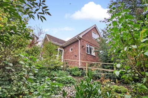 Prospect Gardens, Ramsgate CT12 3 bed detached house for sale