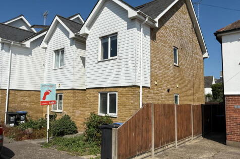 Fir Tree Close, Ramsgate CT11 3 bed end of terrace house for sale