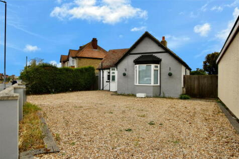 Margate Road, Ramsgate CT12 3 bed detached bungalow for sale