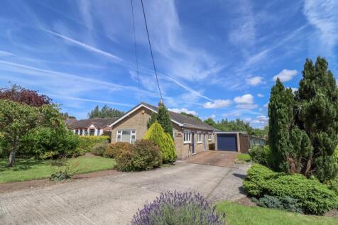 4 bedroom detached bungalow for sale