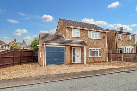 Rosebery Avenue, Gaywood, King's... 3 bed detached house for sale