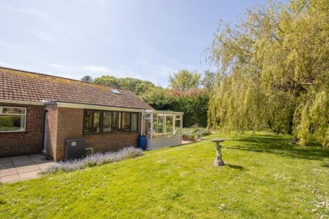 High Street, Docking 3 bed detached bungalow for sale