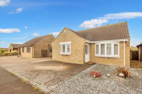 Philips Chase, Hunstanton 3 bed detached bungalow for sale