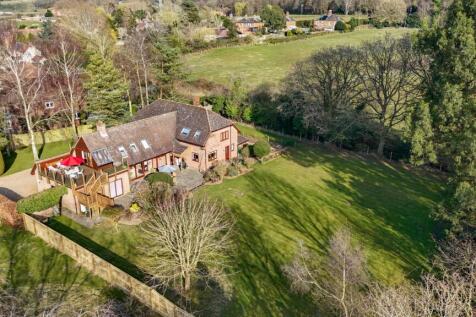 Dersingham 5 bed detached house for sale
