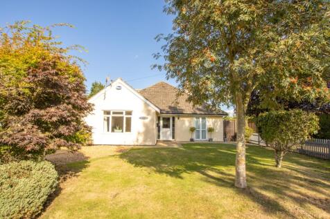 4 bedroom chalet for sale