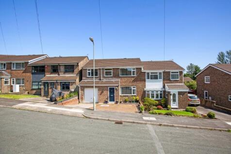 Chartist Road, Pontyclun CF72 4 bed semi